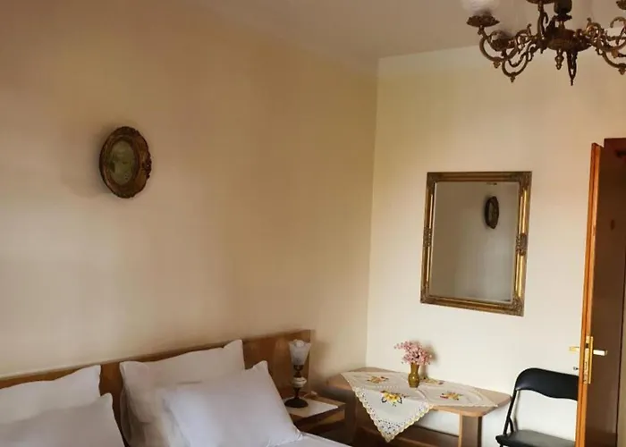 Nada Lejlighed Fažana